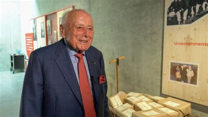 Dietrich Grönemeyer Fortune