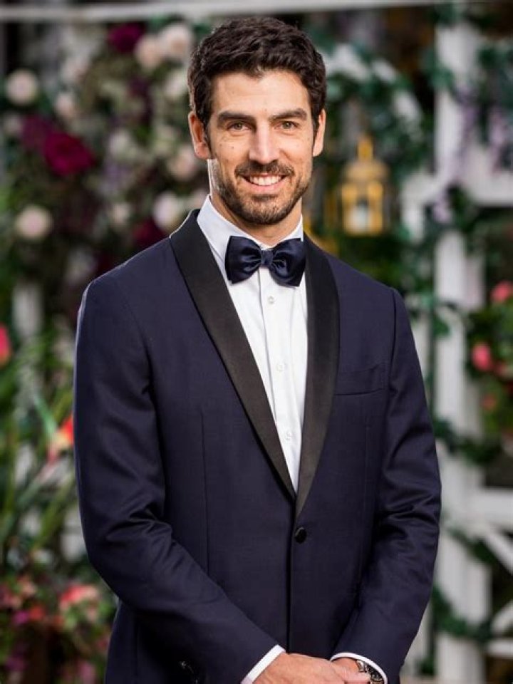 Explore Josh Cox (Bachelorette Au) Wiki, Bio, Age, Height, Job, Net Worth, Girlfriend, Instagram, Ethnicity!!