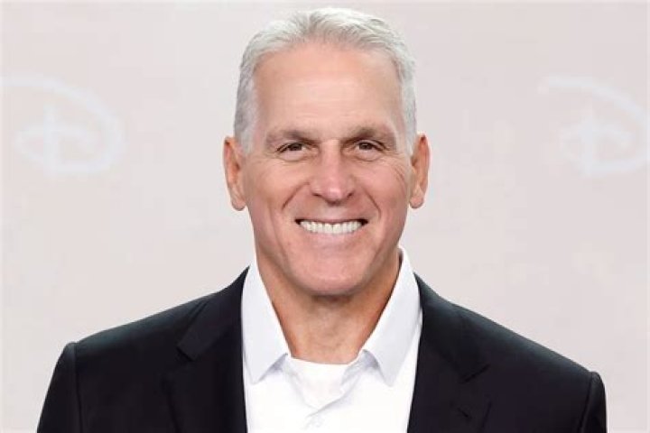 Ginny Owens Net Worth, Age, Height, Bio, Birthday, Wiki!