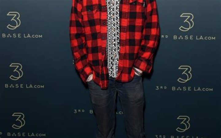 Lucas Till Net Worth, Age, Height, Bio, Birthday, Wiki!