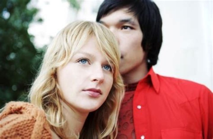 My BF broke up with me. So why does he act like were still together?