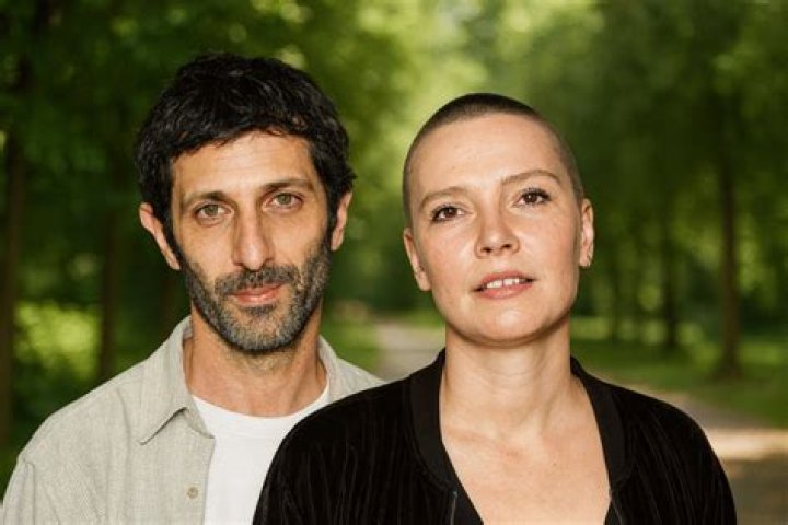 Qui Est L Épouse De David Kammenos