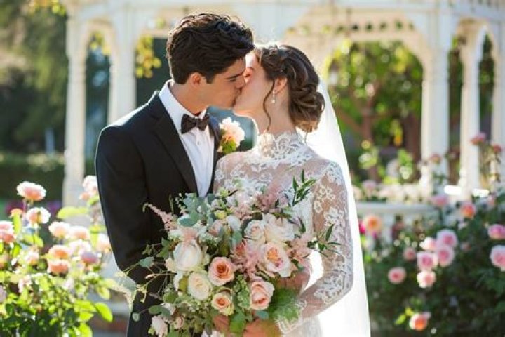 Qui Est Le Mari De Charlotte D’ornellas