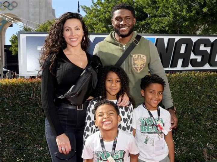 Reggie Bush’s Wife: Who is Reggie Bush Dating?