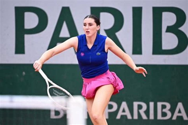 Who Are Elsa Jacquemot’s Parents? Her Family Life Explored