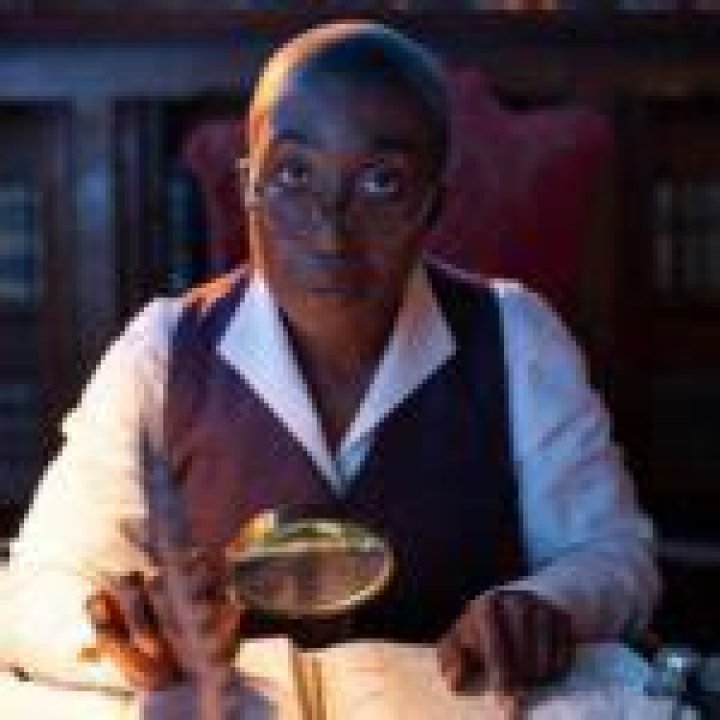 Who Is Vivienne Acheampong? Actress Ethnicity, Family And Net Worth