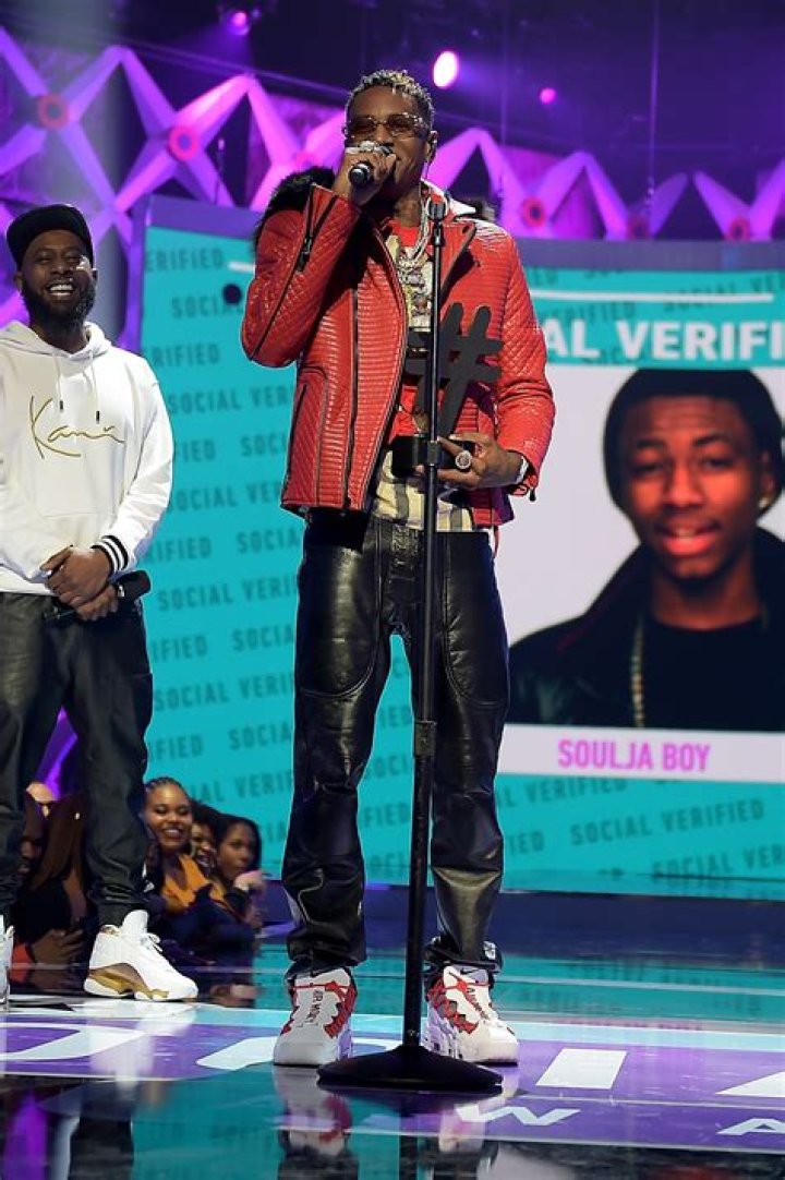 Young Hustlemantherapper Becoming Rapping Sensation. Explore His Wiki Facts & Net Worth